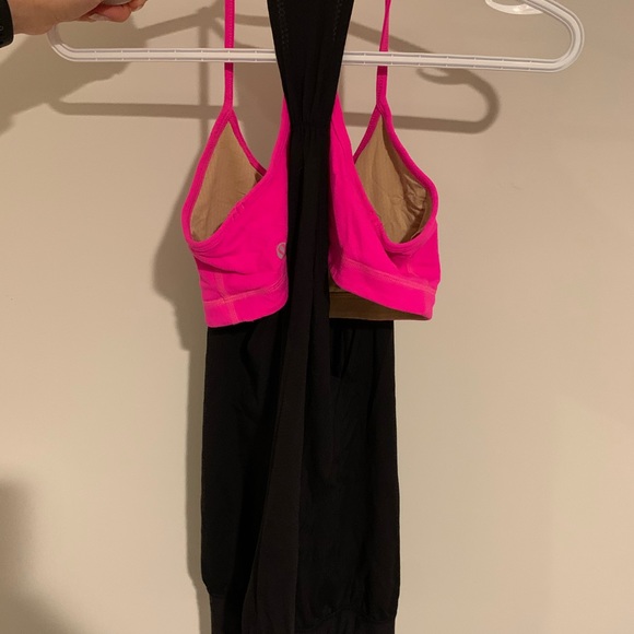 Lulu Lemon No Limits Tank - Picture 3 of 3